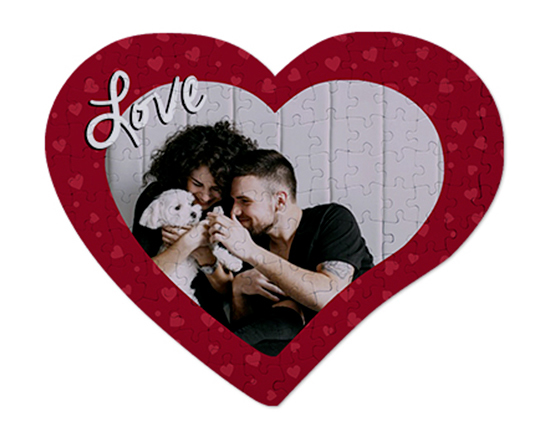 Foto puzzle a cuore con grafica Love per innamorati