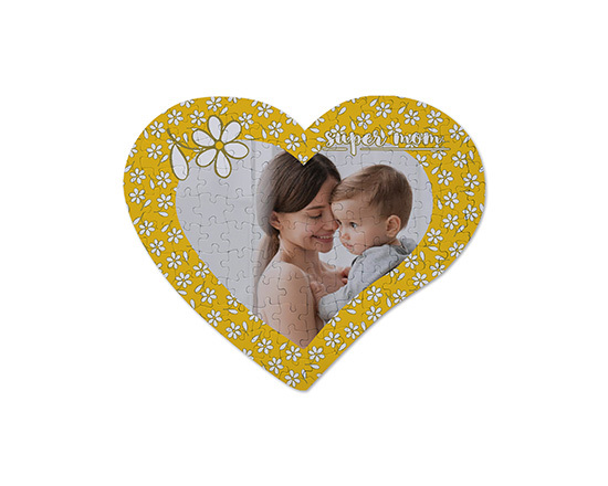 Puzzle cuore con foto e grafica margherite