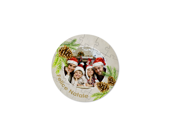 Puzzle rotondo in masonite con pigne