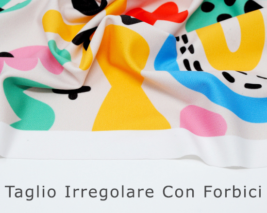 Scuba taglio irregolare con forbici