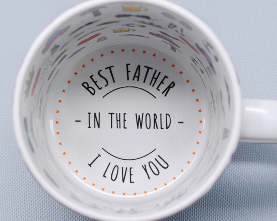 interno tazza per la festa del papà