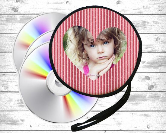 porta cd con grafica rossa per innamorati