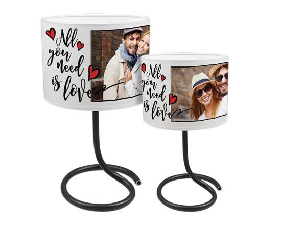 Lampada con cuori e scritta
