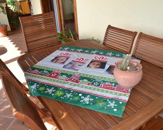 Tovaglia centrotavola personalizzata realizzata artigianalmente, rifinita con cura in ogni dettaglio