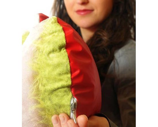 Cuscini  retro in pelle personalizzati - particolare