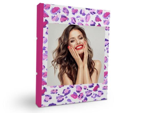 Raccoglitore ad anelli con grafica rosa