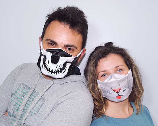 indossa la mascherina viso personalizzata - si adatta a tutte le misure