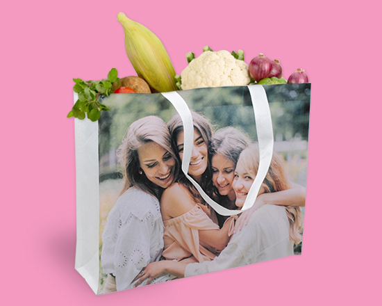 shopper in tnt con spesa