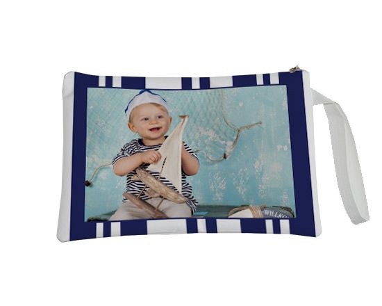 Pochette personalizzata con grafica a righe