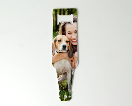 Apri bottiglia con foto di un cane con la padrona