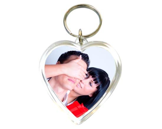 Portachiavi in plastica a forma di cuore