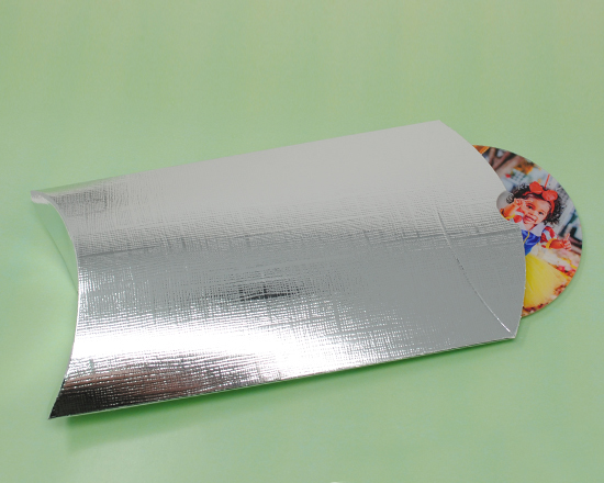 Cake topper tondo con scatola regalo