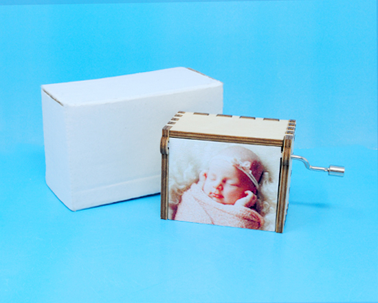 carillon personalizzato con scatolina