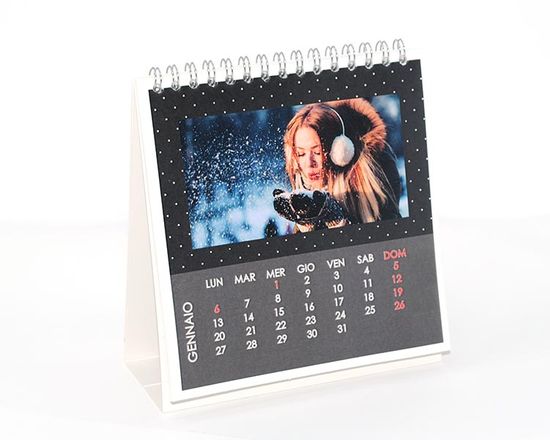 Calendario da tavolo Pois bianchi