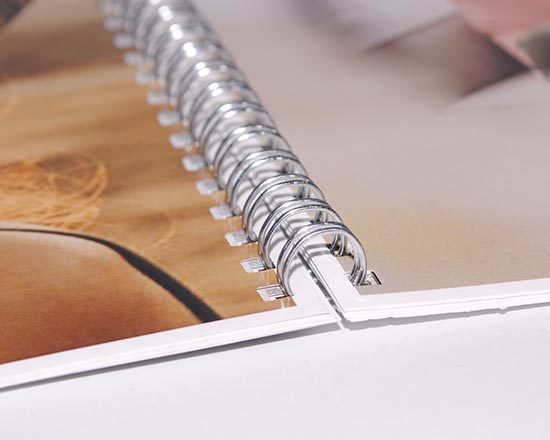 fotolibro con spirale in formato A4 personalizzato con le foto dei tuoi ricordi