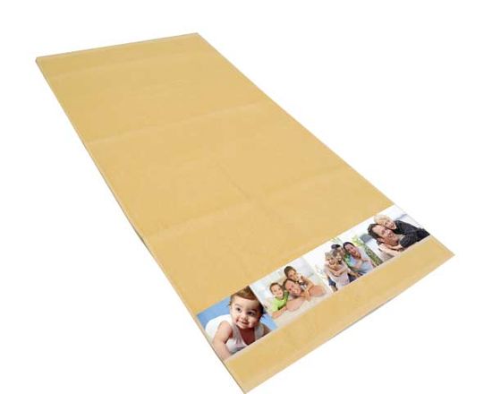 asciugamano giallo da doccia