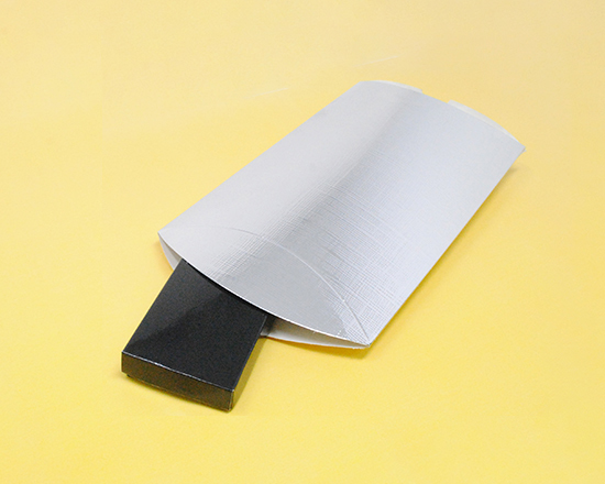 portachiavi personalizzato con scatolina regalo