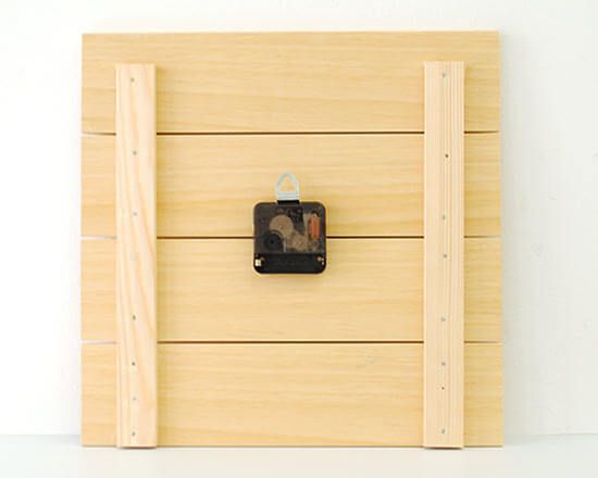 orologio quadrato su listelli in legno - opzione gancio per appendere