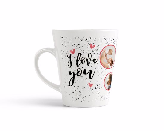 La tazza milk per una grafica piena di cuori e scritta rossa