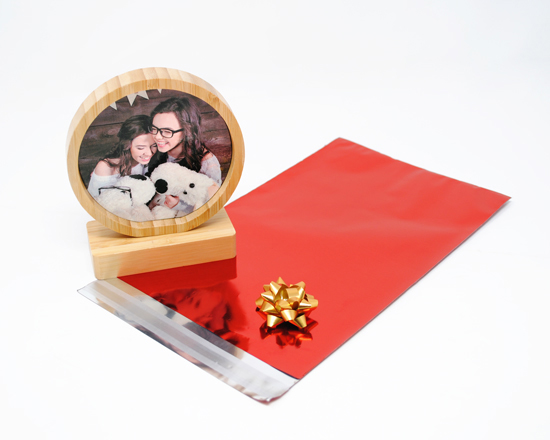 cornice tonda in bamboo con confezione regalo