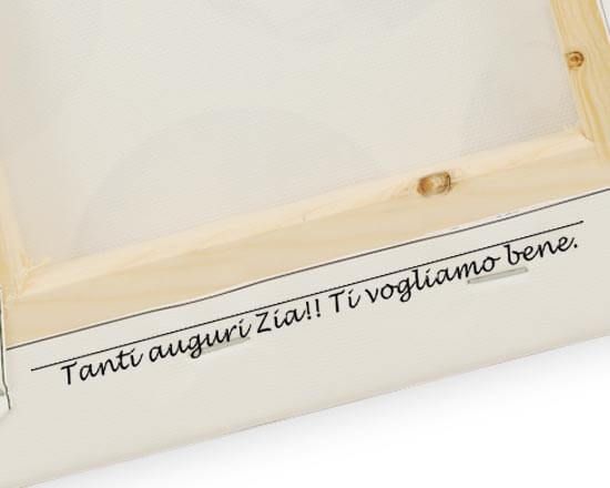 Scrivi un messaggio sul retro dell'appendiabiti in tela