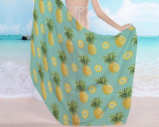 Pareo da mare con ananas