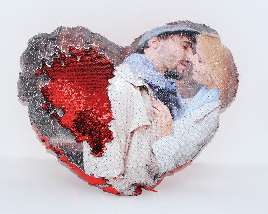 Crea Cuscino Cuore con Paillettes