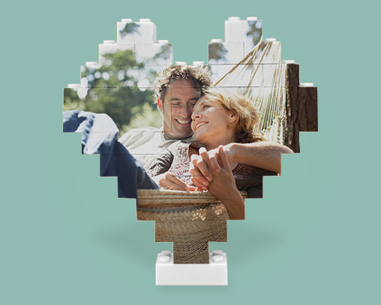 Mattoncini puzzle cuore con foto di coppia