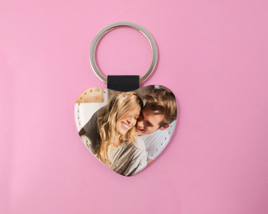 portachiavi a cuore in pelle personalizzato