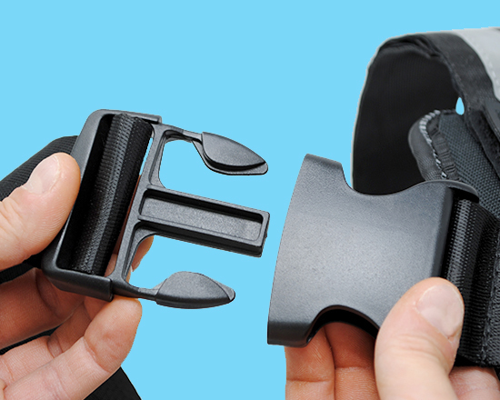 pettorina taglia XL con fibbia in plastica