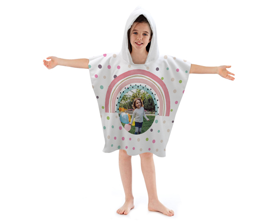 poncho in spugna con grafica a pois
