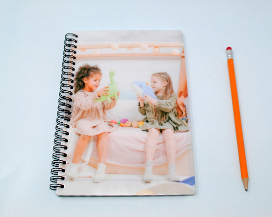 quaderno A5 con matita