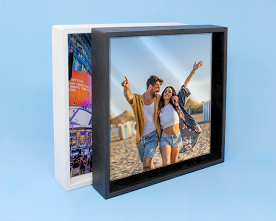 Stampa su plexiglass con cornice personalizzato con le tue immagini