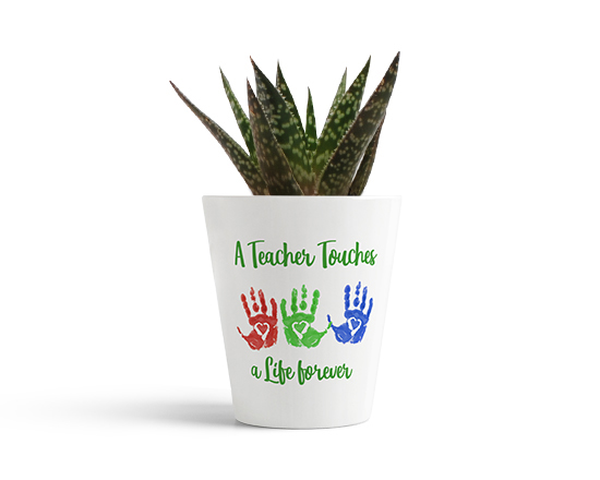 vaso in ceramica per maestra impronte