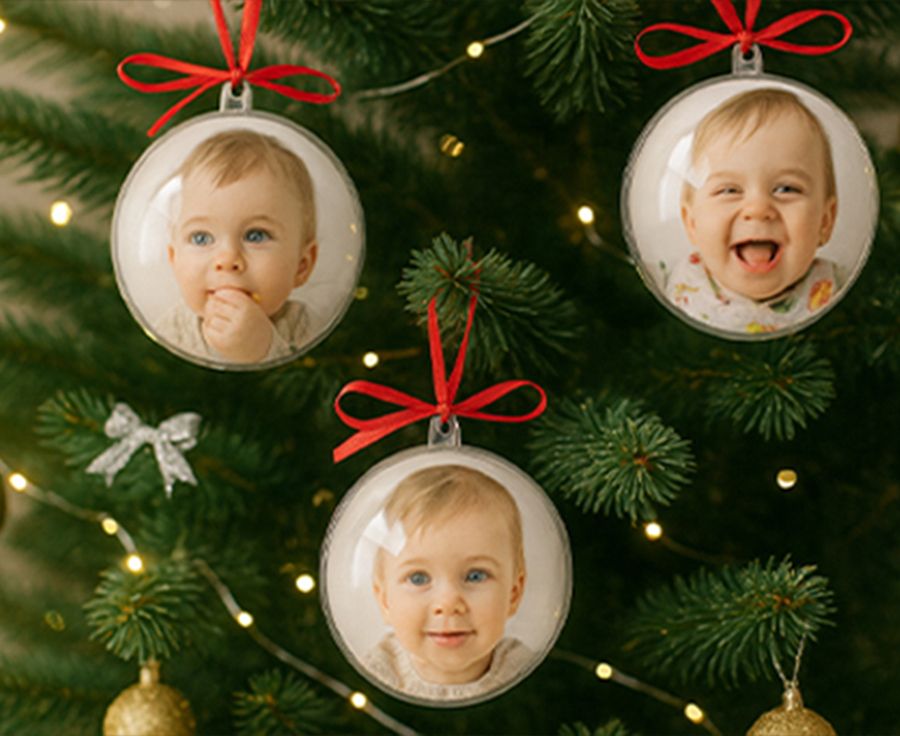 Albero di Natale con palline personalizzate