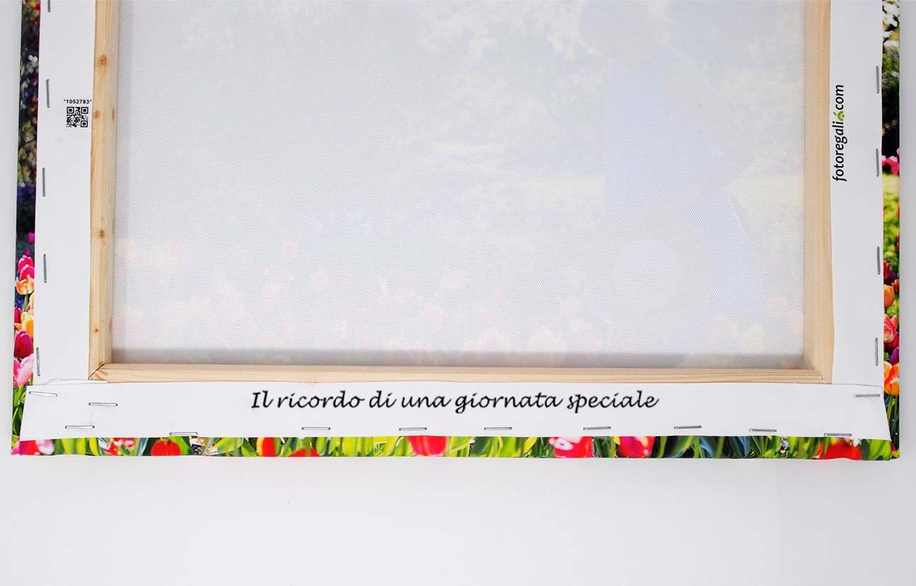 scrivi messaggio sul retro della tela