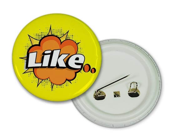 Spilla rotonda con grafica pop