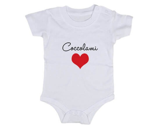 Body neonato con cuore e scritta nera