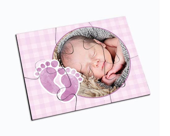 Puzzle magnetico con impronte rosa