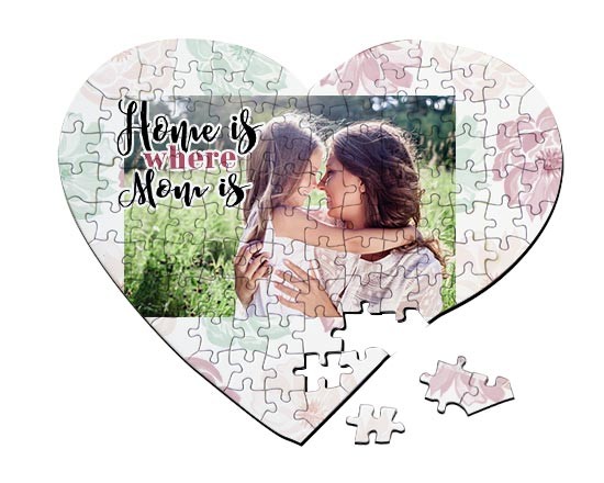 Puzzle a cuore con grafica floreale