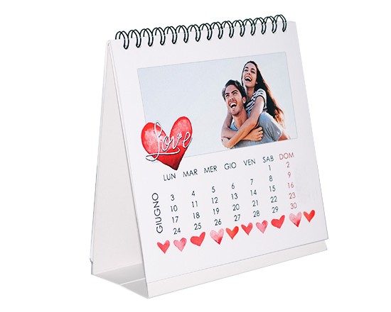 Il favoloso calendario dalla grafica con cuori