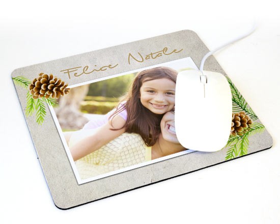 Crea il tuo tappetino mouse natalizio