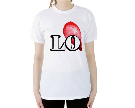 t-shirt personalizzata con scritta lo
