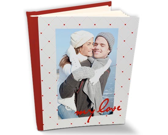 un elegantissimo album personalizzato con retro in pelle