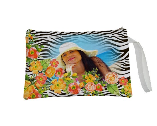 La piccola borsa zebrata con fiori