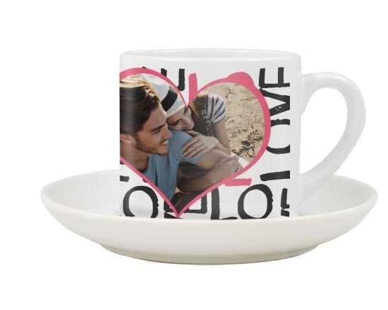 Tazzina da caffè con grafica con scritte