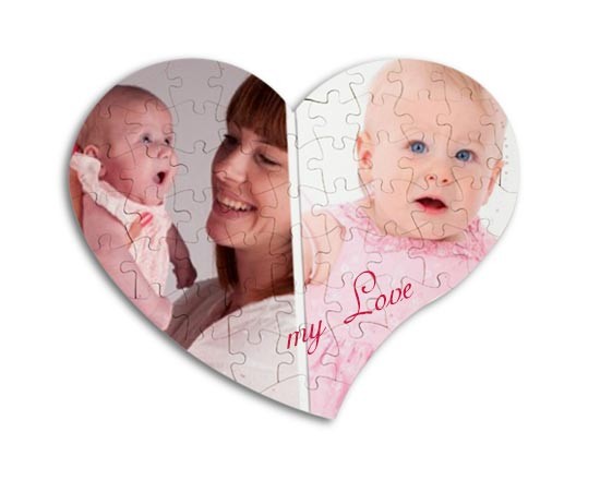 Cuore in legno personalizzato con collage di immagini