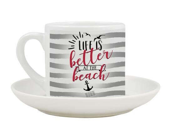 Tazzina da caffè con grafica estiva