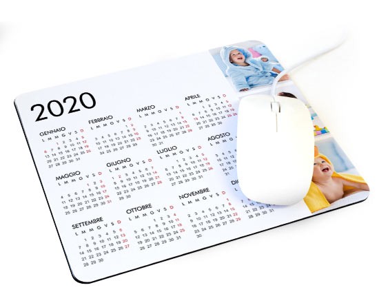 Tappetino mouse con grafica collage con calendario