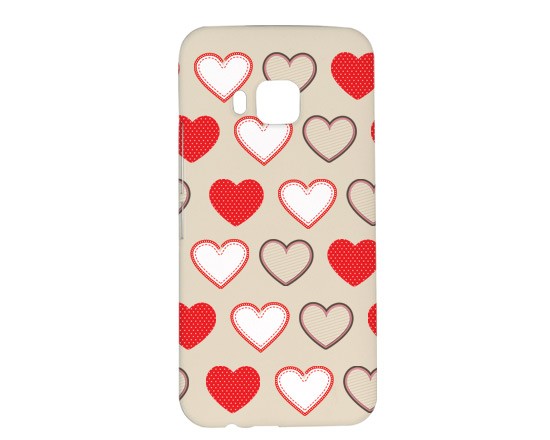 Una cover magica tempestata di cuori